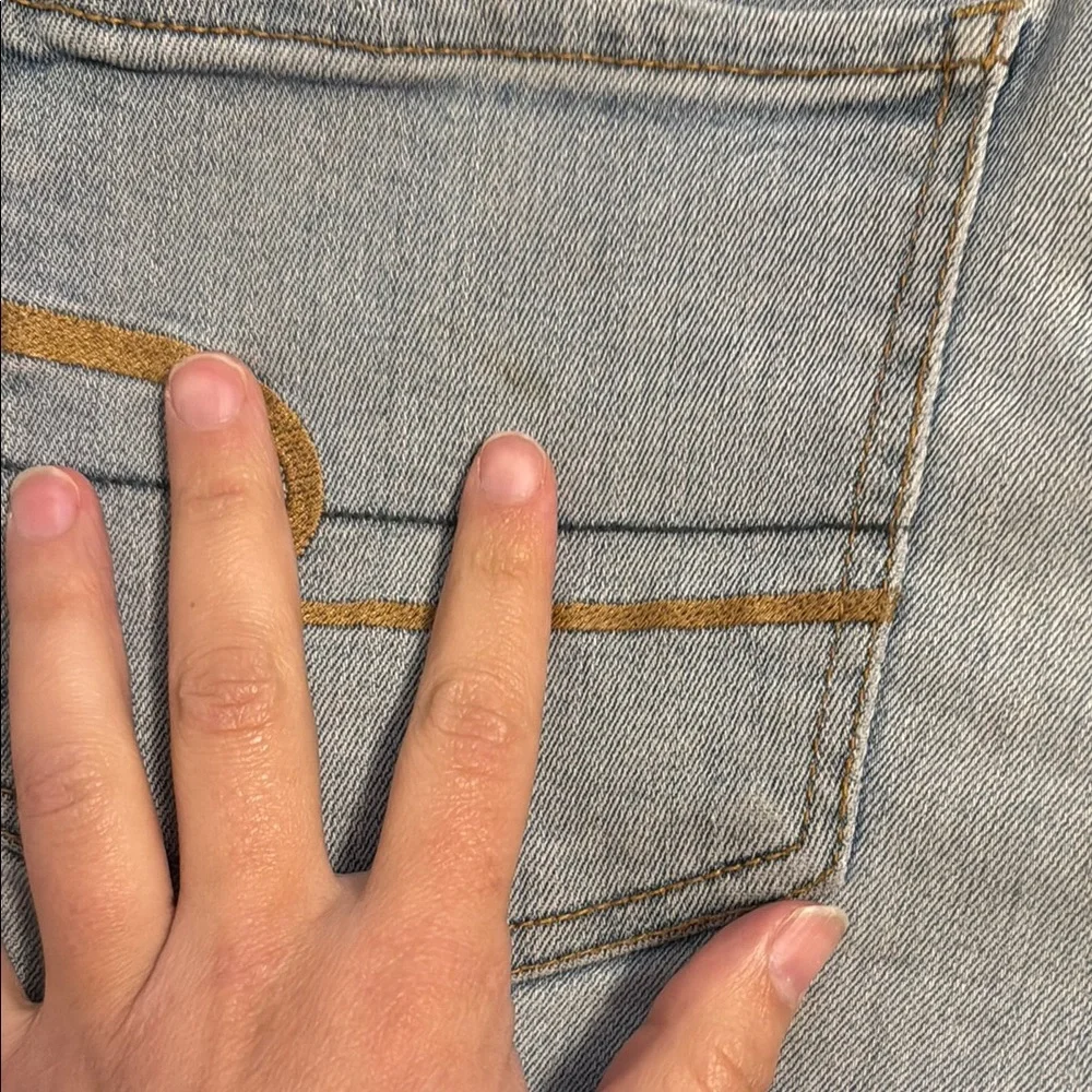 American Eagle Outfitters Blue Jean Shorts Casual Summer Style - Picture 3 of 9